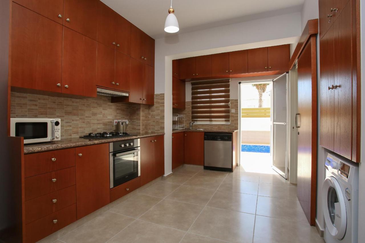 Star House Villa Paphos Exterior photo